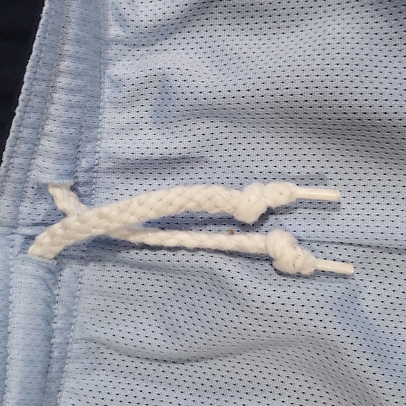 NIKE Dark & Light Full Coverage Blue Reversible Mesh Shorts w/ Drawstring Waist - Picture 10 of 14